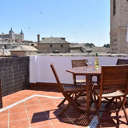 Apartmán No Abierto *